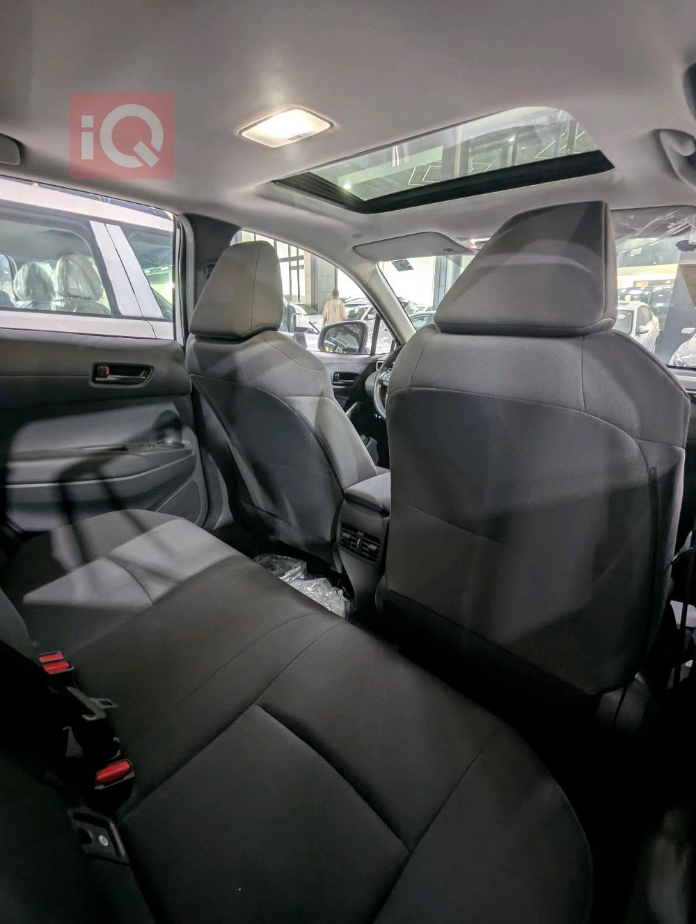 تۆیۆتا کۆرۆلا کرۆس